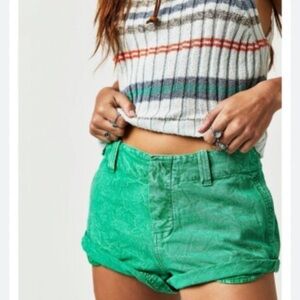 Free People Point Dume Green Women's Slouchy Chino Shorts 12